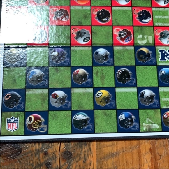 NFL Checkers set Minnesota Vikings vs. Green Bay Packers - Picture 10 of 16